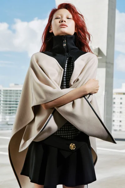 Look 12